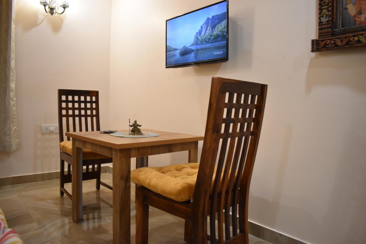 Idyllic Private Cottage W/King Bed + Mountain View Kasauli Luaran gambar
